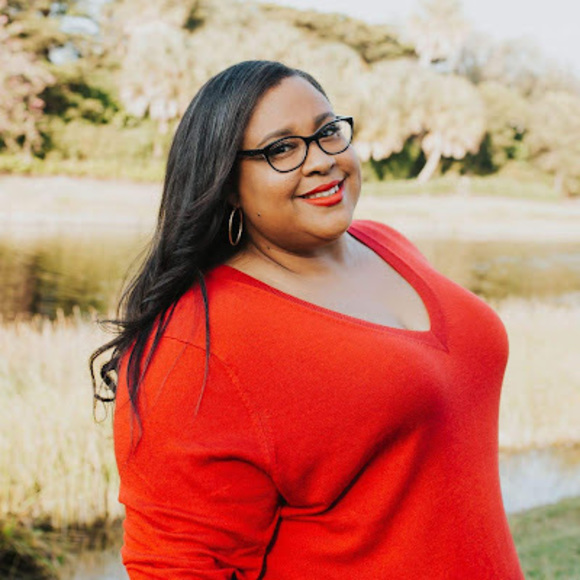 Meet your Posher, Tiffany - Picture 1 of 1